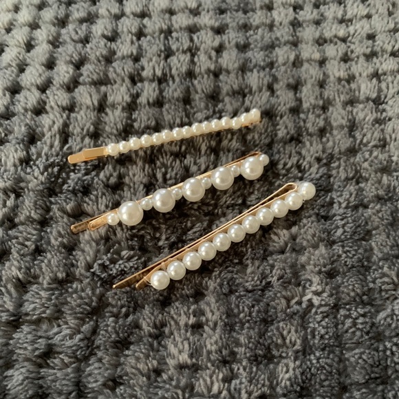 Accessories - Soft Glam Hair Clips